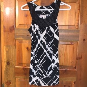 Heart SOUL Black & White Dressy Tank Top